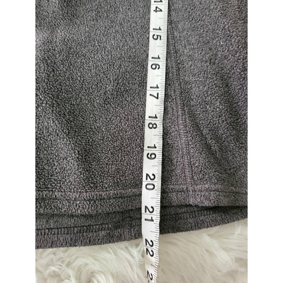The North Face Womens Pullover Fleece Sweatshirt Gray 1/4 Zip Long Sleev… - Picture 4 of 7